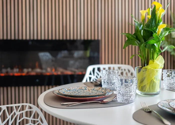 Luxury Marina With Private Parking Apartman