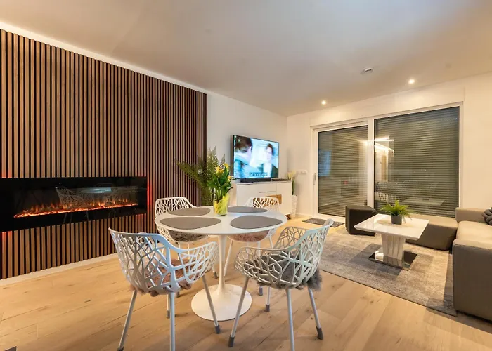 Apartman Luxury Marina With Private Parking *
