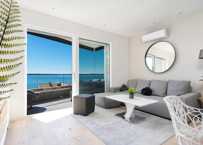 Luxury Marina With Private Parking *