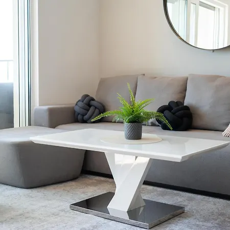 Luxury Marina With Private Parking *